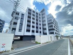カルシア姪浜リオルトの外観