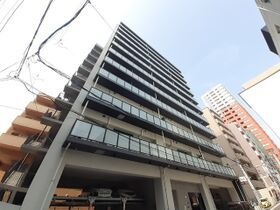 Modern Palazzo 大名の外観