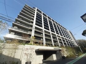 パークホームズ六本松フォレストクロスの外観