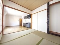 居間