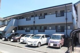 アメーヌ北山の外観