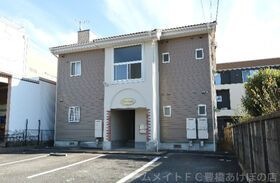サラーム東脇の外観