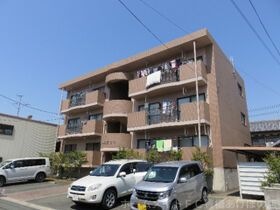 ハイツスズコマの外観