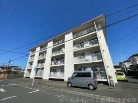 ハイツ明和A棟の外観
