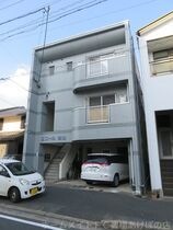 エコール松山の外観