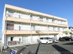 マンションMIKAWAの外観