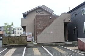 セザンヌ新栄の外観