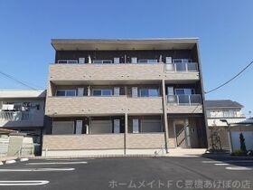 ベル リゼオ Kの外観