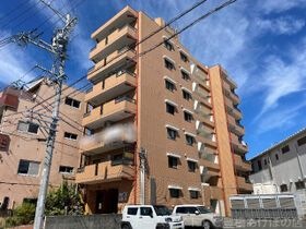 ソサエティ服部の外観