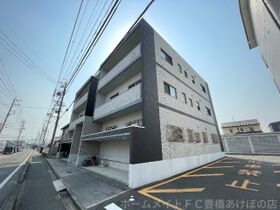 ルネス小松の外観