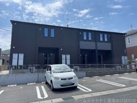 リヴェールパレスの外観