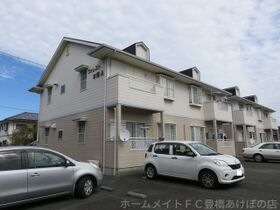 フォレスト本郷 A棟の外観