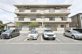ユトリロ上地町の外観