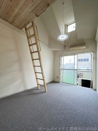 同型別部屋写真(反転)