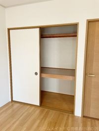 同型別部屋写真(反転)