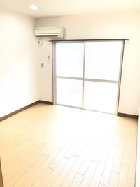 同型別部屋写真(反転)