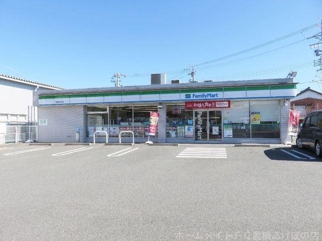 ファミリーマート豊橋西口町店