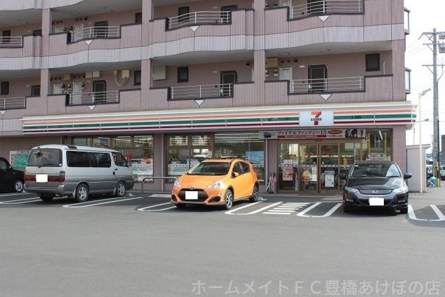 セブンイレブン豊橋下地町店