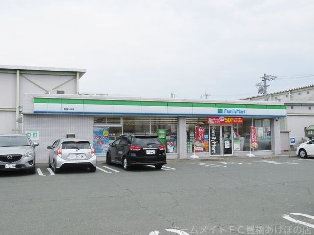 ファミリーマート豊橋小向店