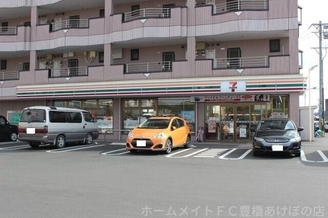 セブンイレブン豊橋下地町店