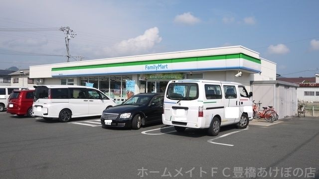 ファミリーマート豊橋井原店