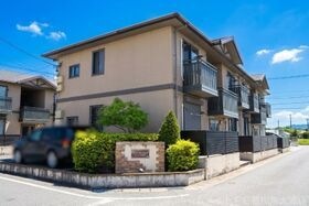 ヴィラ・サンライズ Bの外観