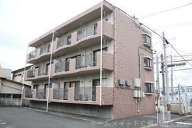 プレミールSUWAの外観