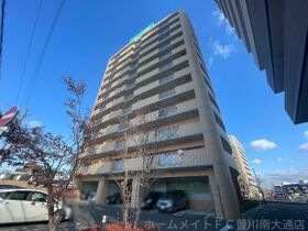ロイヤルハイツ石黒の外観