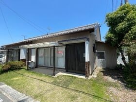 中央通五丁目貸家　1号室の外観