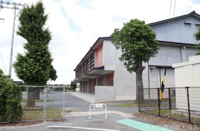 新城小学校