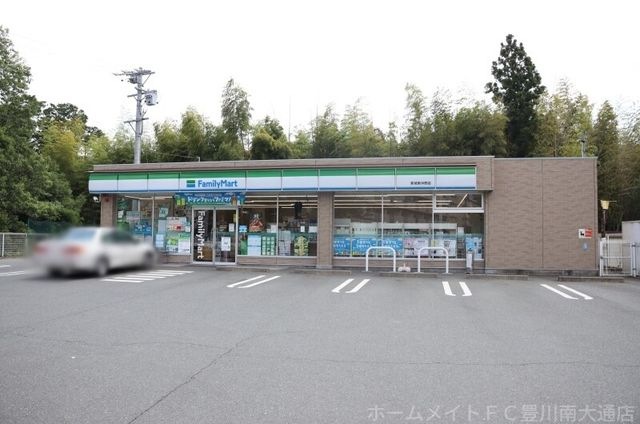 ファミリーマート新城東沖野店