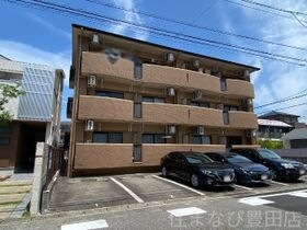 シャルマン2000の外観