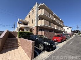 ベルカーサ東山台　Iの外観