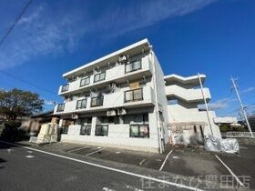 アイリス梅坪の外観