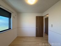 同型完成モデル