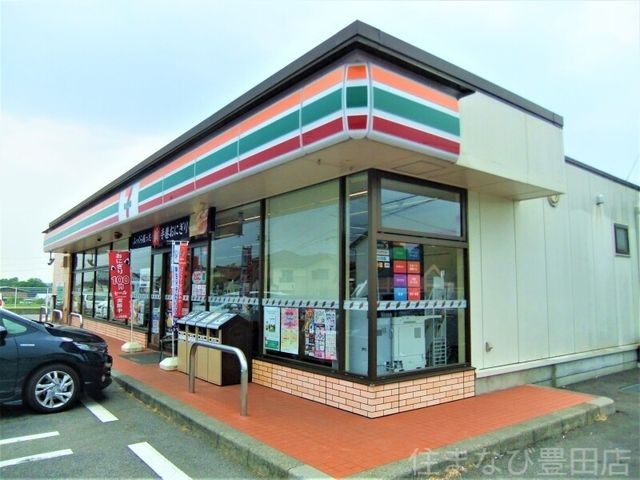 セブンイレブンみよし黒笹店
