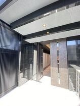 S－RESIDENCE千里丘の外観