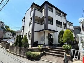 枚方市岡山手町の外観