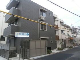 茨木市総持寺駅前町の外観
