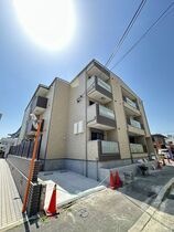 F asecia Mizarの外観