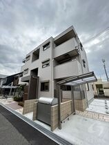 枚方市楠葉中町の外観
