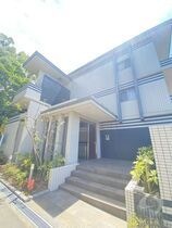 豊中市服部南町2丁目の外観