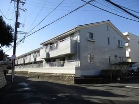ロイアルパレスシマの外観