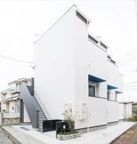 REGIUS幕張の外観