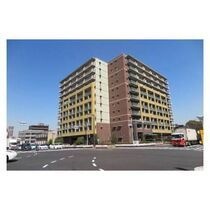 千葉ポートイーストの外観