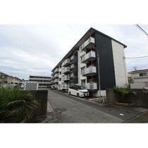 稲毛山王町レジデンスの外観