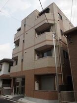 ブライトヒルズ新宿の外観