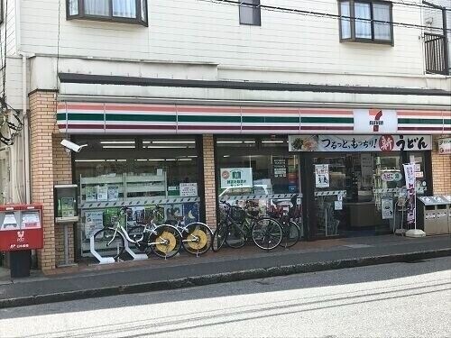 セブンイレブン向原店