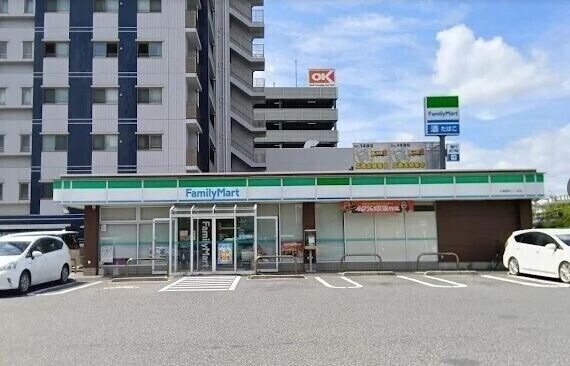 ファミリーマート千葉幸町二丁目店