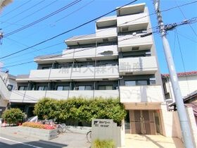 SKY COURT蒲田EASTの外観